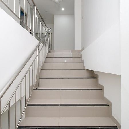 RedDoorz Plus @ Terban Residence Yogyakarta Bagian luar foto