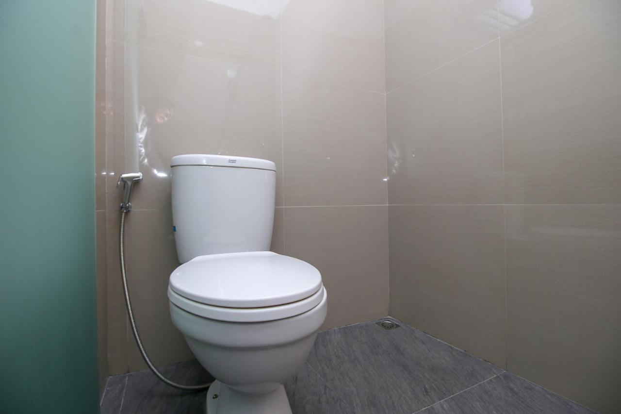 RedDoorz Plus @ Terban Residence Yogyakarta Bagian luar foto