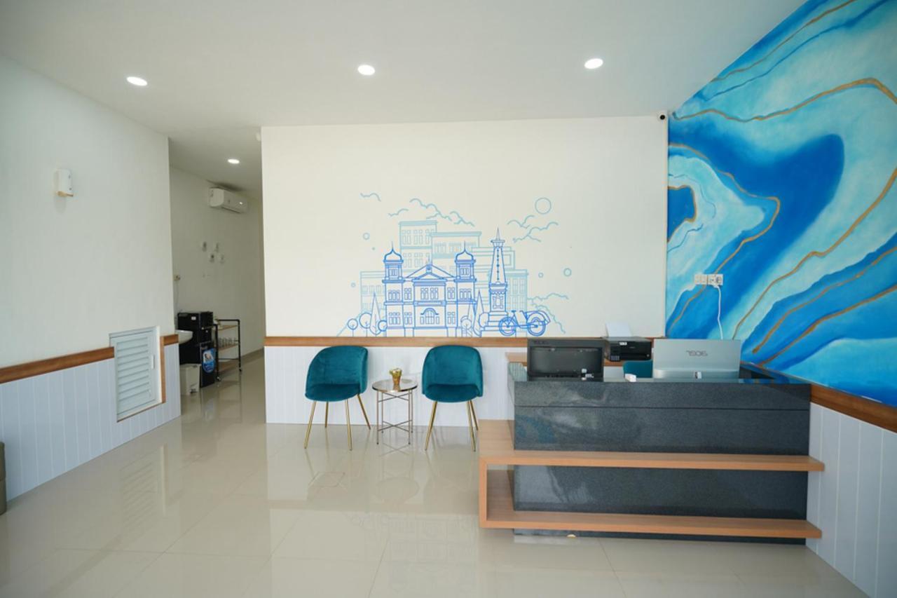 RedDoorz Plus @ Terban Residence Yogyakarta Bagian luar foto