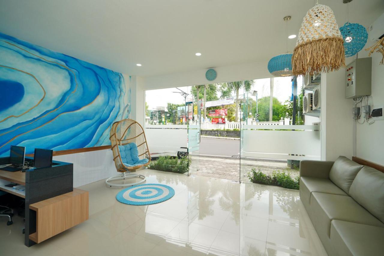 RedDoorz Plus @ Terban Residence Yogyakarta Bagian luar foto